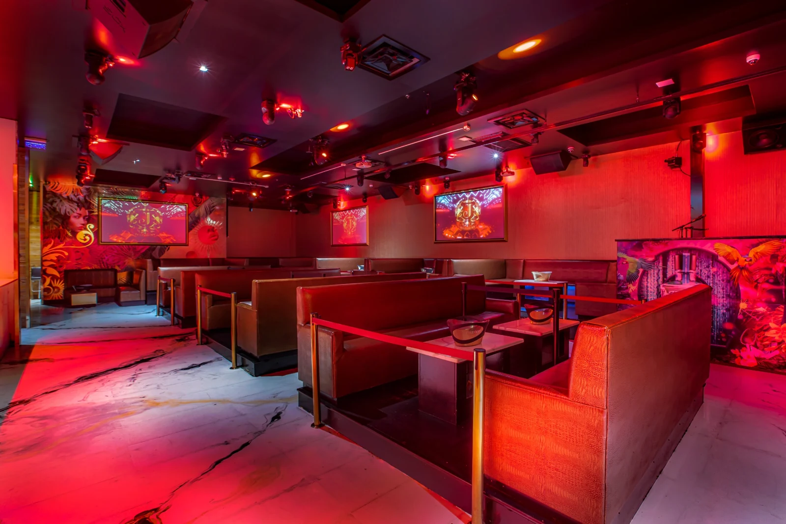 Josephine lounge interior